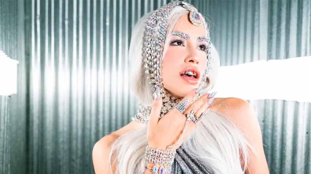 La pícara respuesta de Lali a las críticas por su música: 'El resto del disco habla de física cuántica'