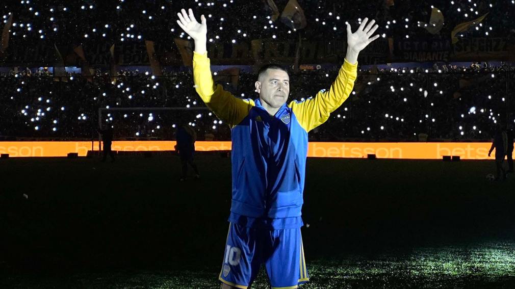 Riquelme tuvo su inolvidable homenaje en una Bombonera que se vistió de fiesta