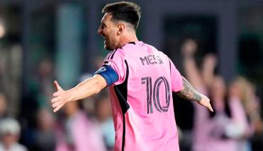 La noche de Messi: gol, asistencia y preocupacin por su salida prematura