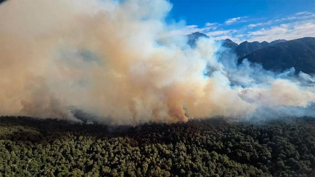 1010x567_incendio-nahuel-huapi-505010-215056