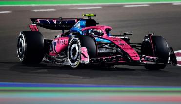 Colapinto finalizó 14º en el GP de Qatar, que tuvo a Verstappen como ganador y dejó al rojo vivo la lucha por el título