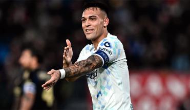 Lautaro Martínez festejó con un doblete y le dio el triunfo al Inter ante Pisa