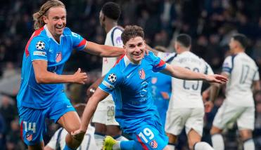 Con gol de �lvarez, el Atl�tico de Madrid cay� ante el Tottenham de Romero, pero avanz� a cuartos de la Champions