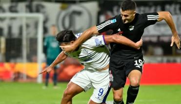 En el debut de Gustavo �lvarez como DT, San Lorenzo igual� con Riestra