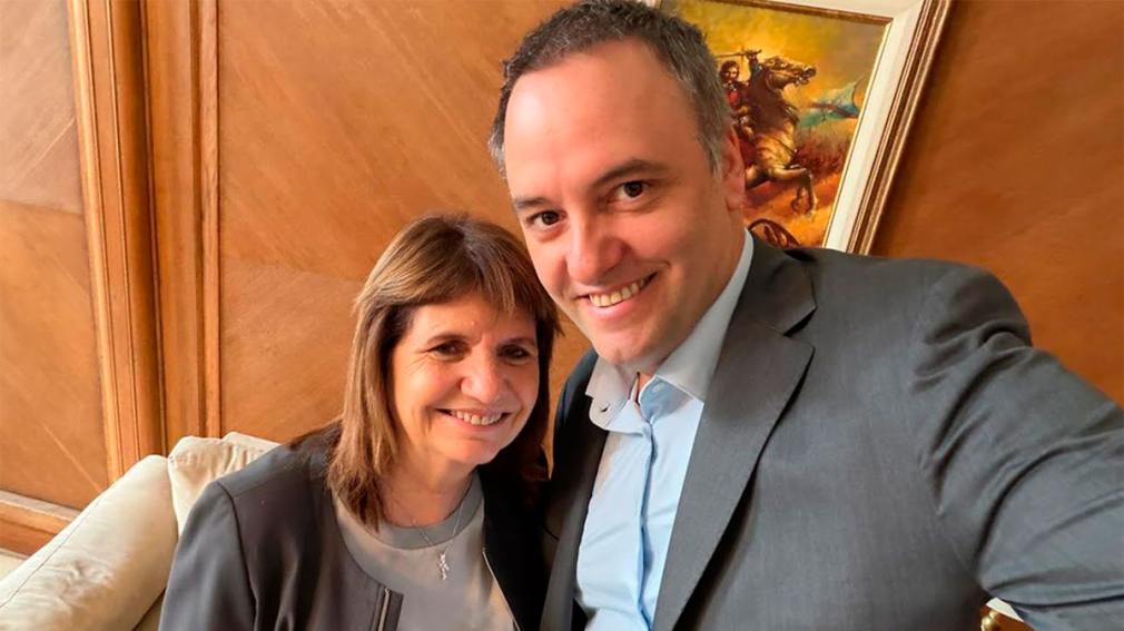 Adorni y Bullrich se reúnen en medio de las internas para sellar un  “operativo de paz” - Diario Panorama Movil