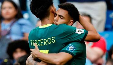 Bolivia se lo dio vuelta a Surinam y qued� a un partido del Mundial 2026