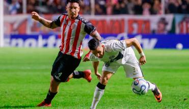 Barracas Central cay� ante Olimpia y se complica en la Sudamericana