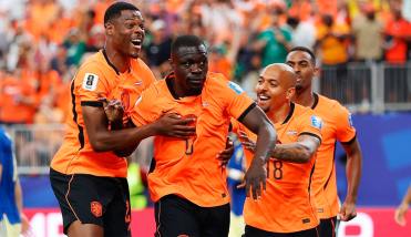 �Apareci� la Naranja Mec�nica! Pa�ses Bajos aplast� a Suecia y logr� su primer triunfo en el Mundial