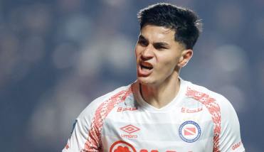 Argentinos Juniors gole� a Estudiantes de R�o Cuarto y confirm� su buen arranque 