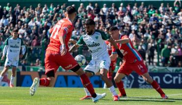 En la �ltima y por un penal, Belgrano rescat� un empate ante Sarmiento en Jun�n