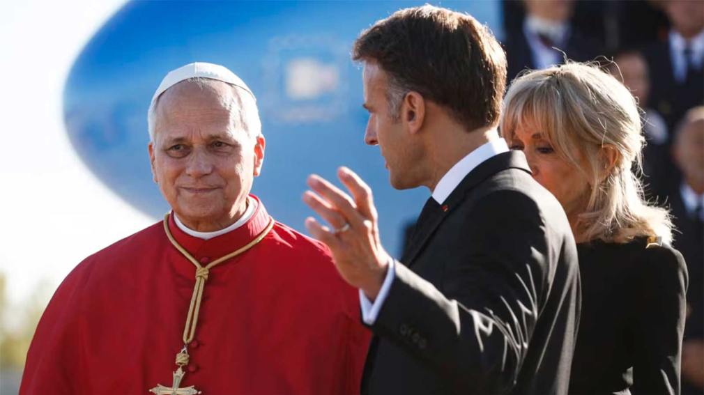 El papa León XIV llegó a Francia para una visita histórica de cuatro días - Diario Panorama Movil