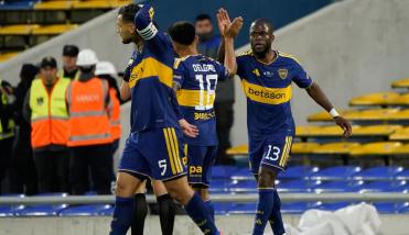 �M�stica! Heroica remontada de Boca sobre Racing con un triplete de Valencia, para meterse en semis de Copa Argentina