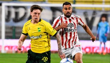 Instituto derrotó a Defensa y Justicia y es el primer clasificado a los playoffs del Torneo Clausura