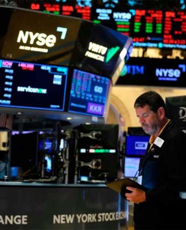 Golpe a los mercados: cayeron las acciones argentinas y el riesgo país alcanzó su nivel más alto de 2026