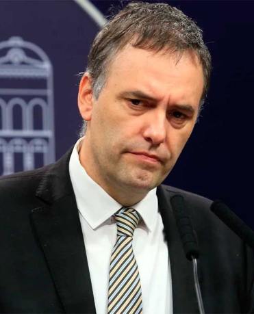 Patrimonio bajo la lupa: Adorni pidió una prórroga para responder a la Justicia