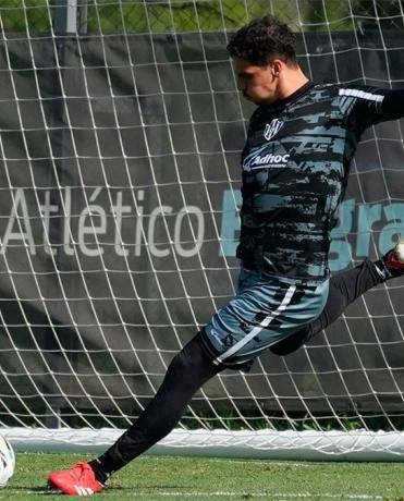 Central Córdoba confirmó la lesión de Alan Aguerre: qué le pasó y cuánto tiempo estará sin jugar