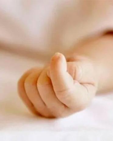 Conmoción en Fernández por la muerte de una beba de apenas 27 días