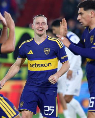 Boca y Vélez quedaron a mano en el Ducó por el Clausura