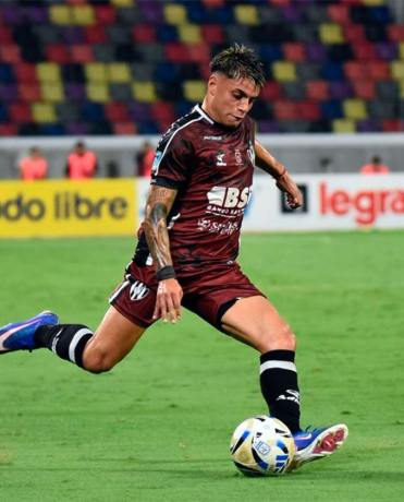 Central Córdoba, con confianza renovada, enfrenta un duro desafío ante Lanús