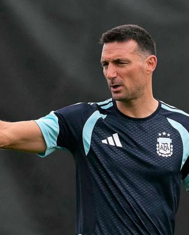 La formación de Argentina vs. Jordania: Messi irá al banco y Scaloni apuesta por un equipo alternativo