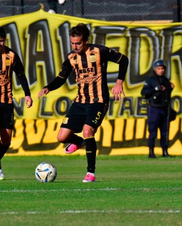 En vivo: Mitre busca cortar la mala racha en su visita a Estudiantes de Caseros