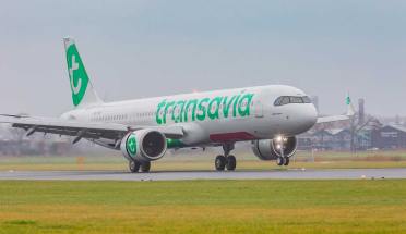 Una aerolínea low cost de Europa suspende vuelos por la suba de precios del combustible