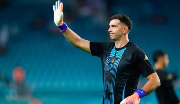 Dibu Martínez aseguró que no le hace falta a la Selección Argentina enfrentar a rivales más exigentes