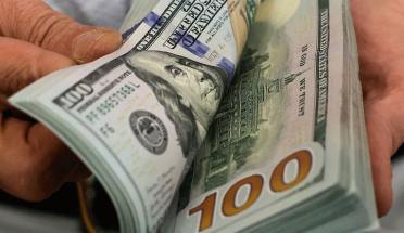 El dólar se mantiene estable y ronda los $1.500 desde hace un mes