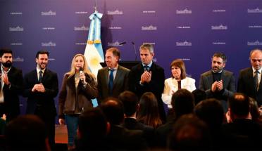 El Gobierno busca blindar acuerdos con gobernadores mientras crece la tensión por el DNU 70/23