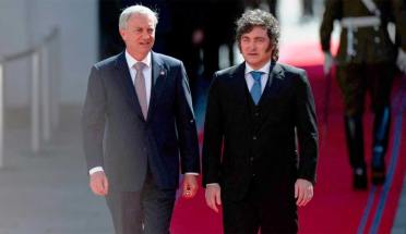 Tensión por Malvinas: el Gobierno vigila la salida de un buque chileno y evalúa posibles medidas