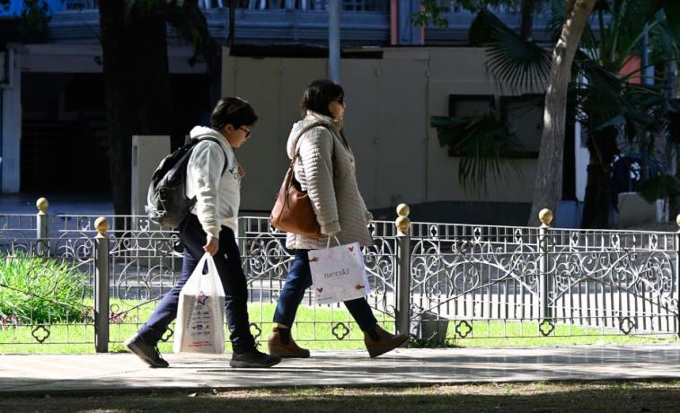 Helado amanecer en Santiago con una sensación de 1.1ºC bajo cero a las seis de la mañana