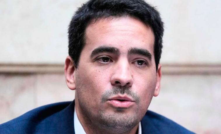 Adorni informó que Adrián Ravier será el nuevo vocero presidencial