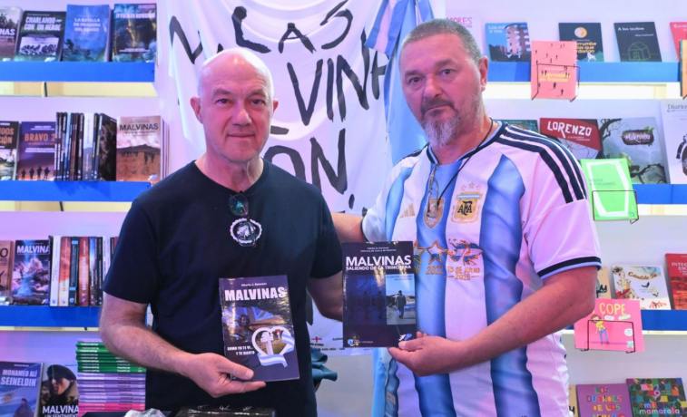 “La patria la defendimos con armas y hoy la defendemos con libros”: Malvinas en la Feria del Libro
