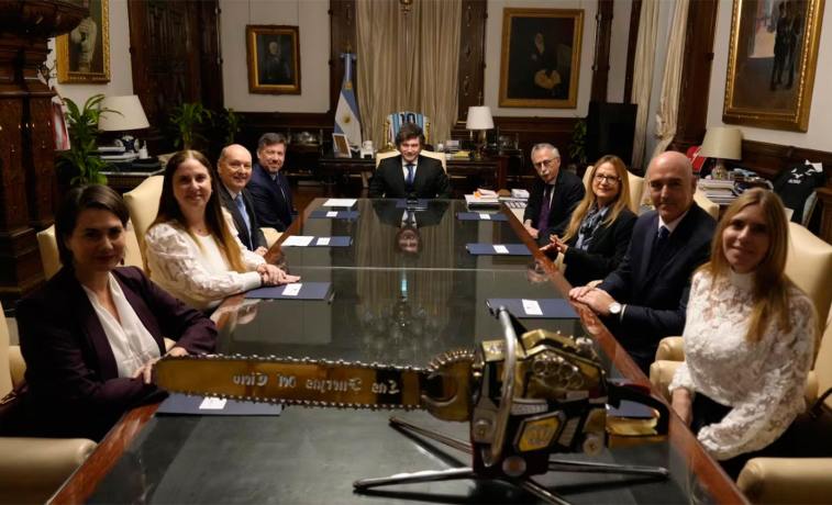 El Gobierno anunció un plan de inversiones por US$8.000 millones con empresas farmacéuticas