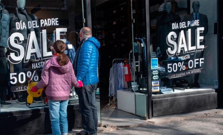 Las ventas por el Día del Padre cayeron 0,3% y el consumo sigue sin repuntar