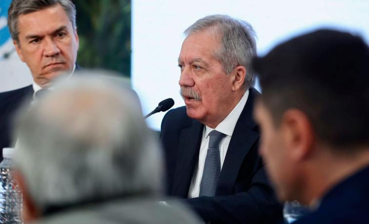 Elías Suárez firmó un acuerdo regional para fortalecer la gestión hídrica en los Bajos Submeridionales