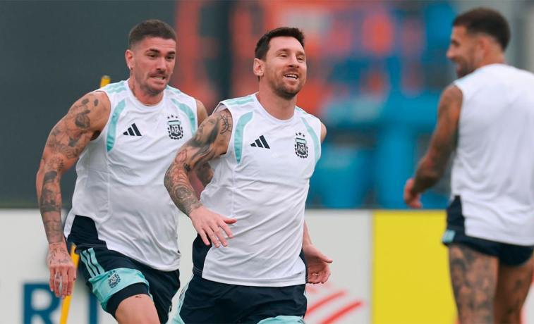 Argentina entrenó, España no y Scaloni dejó pistas del equipo para la final del Mundial