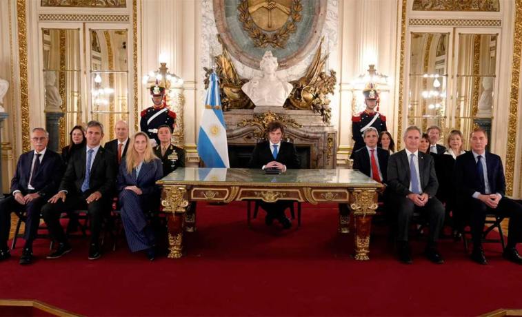 El Gobierno difundió un video por Malvinas con declaraciones de Trump y el triunfo ante Inglaterra
