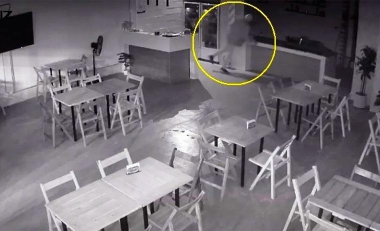 Las cámaras de una pizzería del B° Tradición registraron el accionar de un audaz delincuente