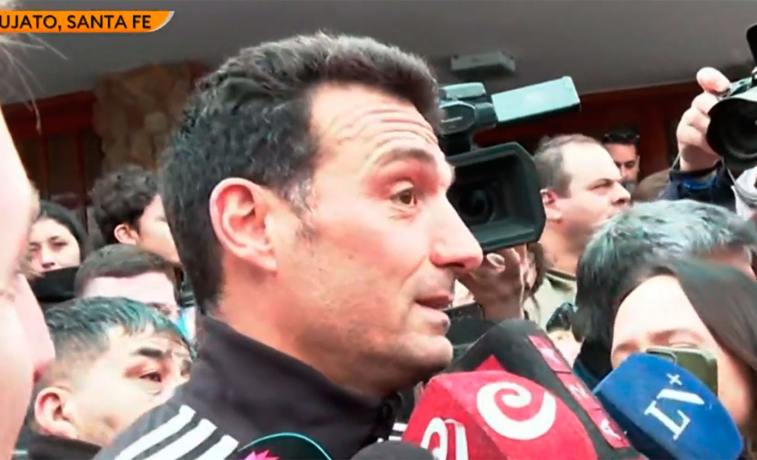 Scaloni en su Pujato natal: “Hasta diciembre voy a estar, no hagamos ruido”