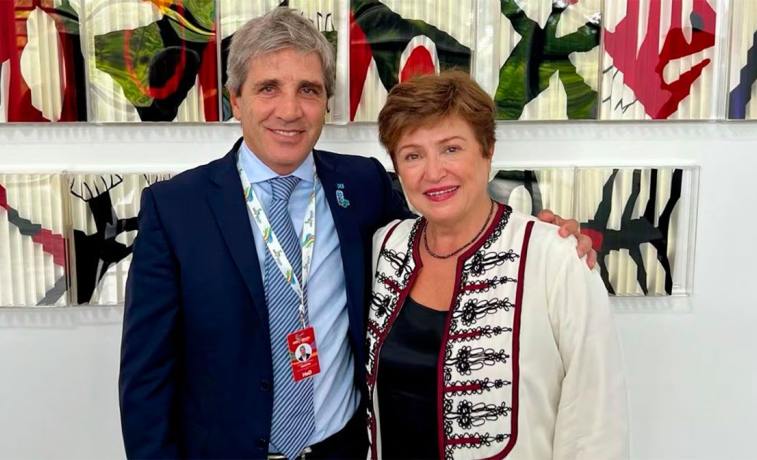 El FMI analiza la segunda revisión del acuerdo con Argentina y podría destrabar US$1.000 millones