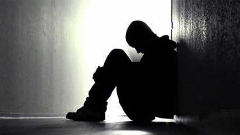 Un joven deprimido intentó ahorcarse tras terminar una