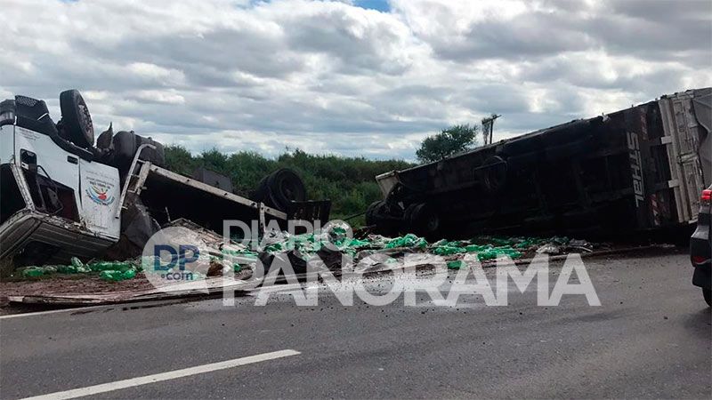 Choque y vuelco de camiones sobre Ruta 34 deja un herido - Diario Panorama