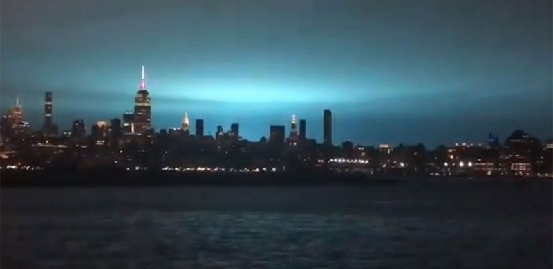 Por una explosión, el cielo de Nueva York se tiñó de azul - Diario Panorama