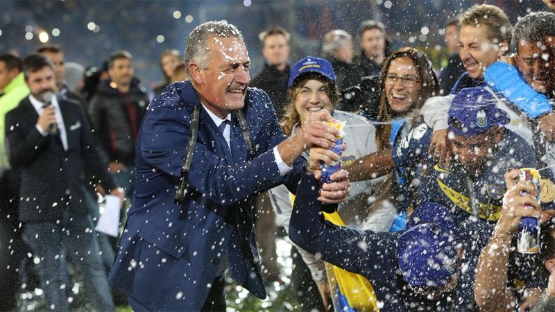 Alfaro usó el descenso de River para motivar al plantel de ...