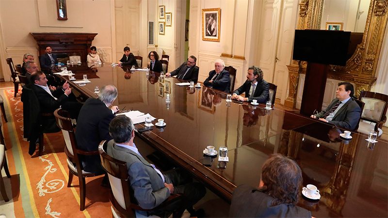 Alberto Fernández convocó a todo su gabinete por primera vez desde que asumió - Vimarsana News