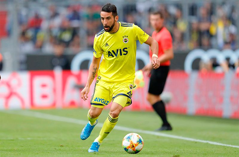 Mauricio Isla rompió en silencio y reveló su deseo de jugar en ...