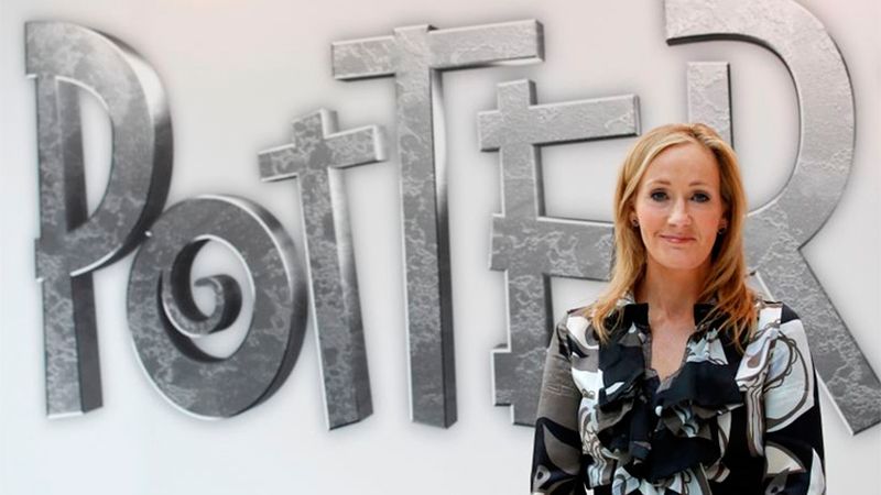 J.K. Rowling 