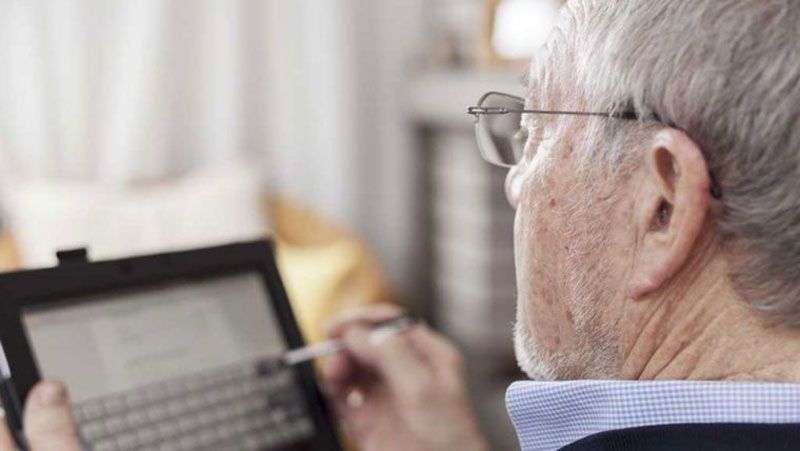 El programa fue extendido con el fin de posibilitar el acceso a equipamiento que contribuya a la inserción, integración y desarrollo social mediante el uso de las tecnologías de la información 