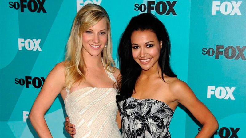 Heather Morris junto a Naya Rivera en una presentación de 